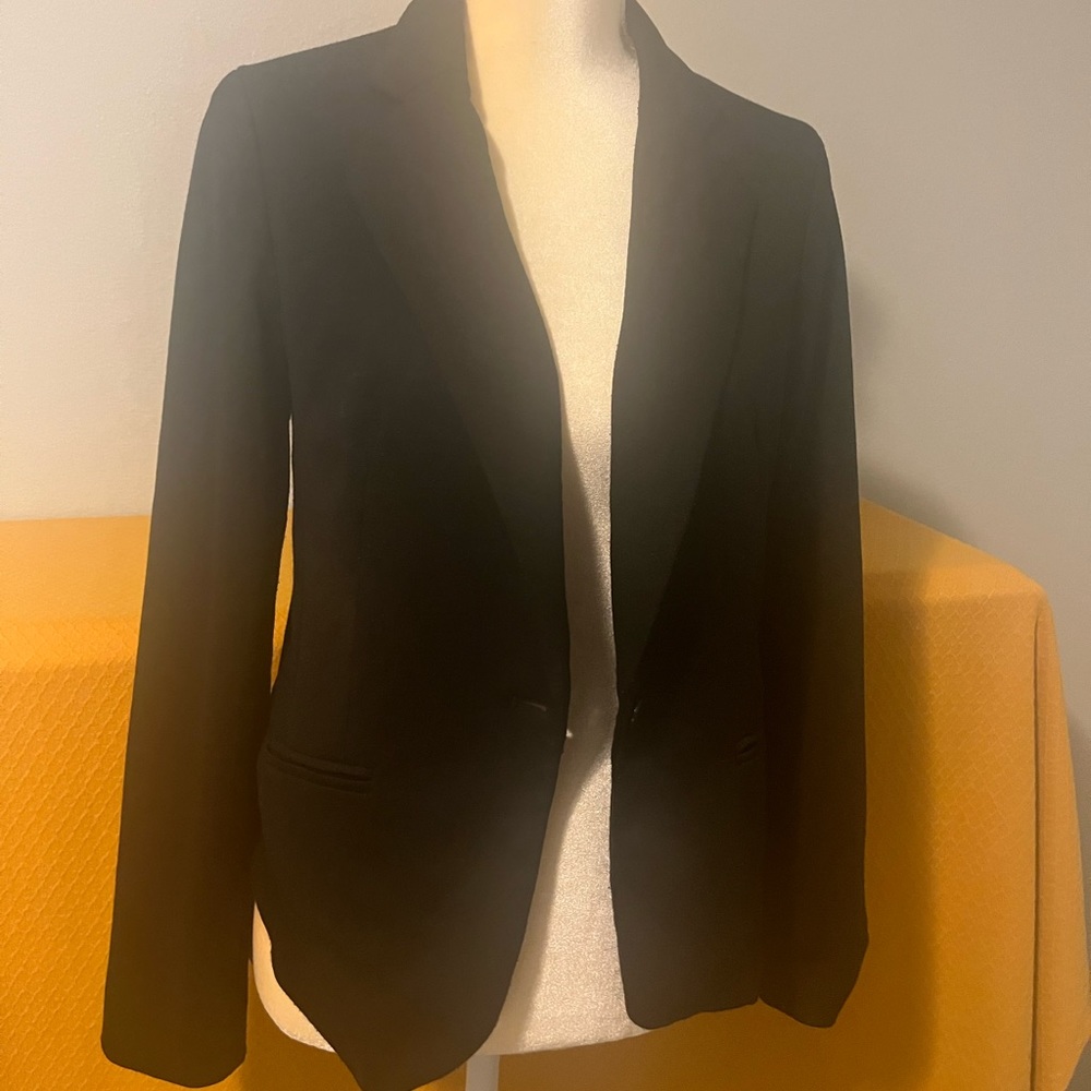 Black Blazer